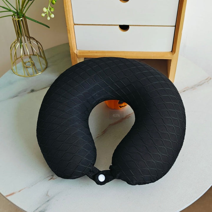 Dame ergonomisk nakkepute med pustevennlig diamantstruktur Luvikno