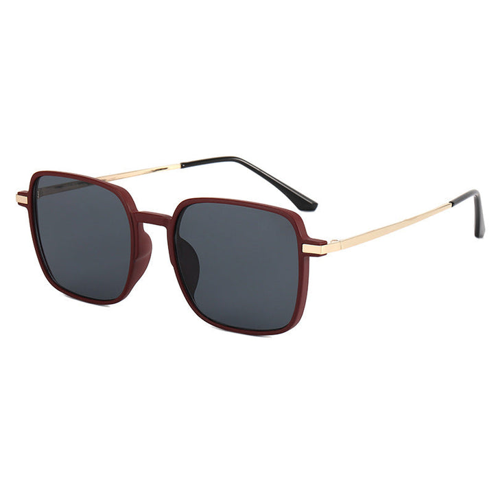 Dame moteriktig oversized solbrille med eksklusive metall-detaler Luvikno