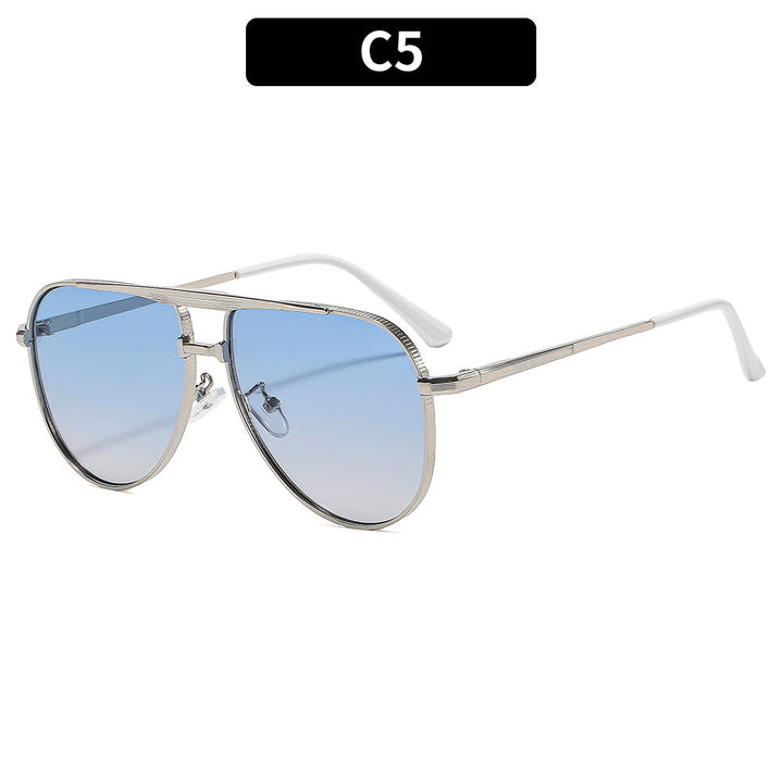 Dame modische Aviator-solbrille med elegant metallramme og UV400-beskyttelse Luvikno
