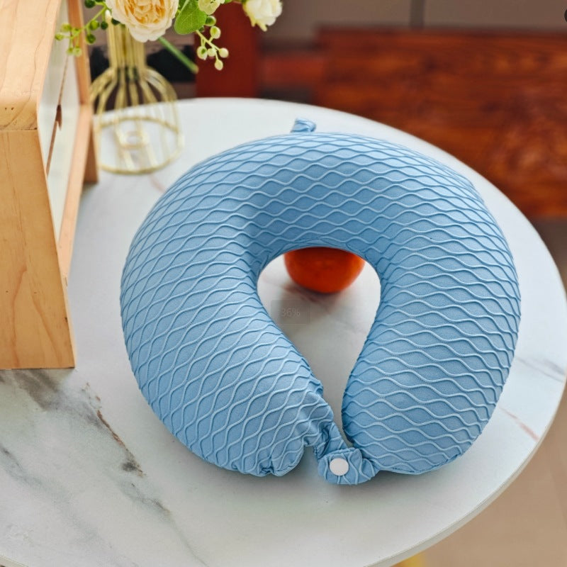 Dame ergonomisk nakkepute med pustevennlig diamantstruktur Luvikno
