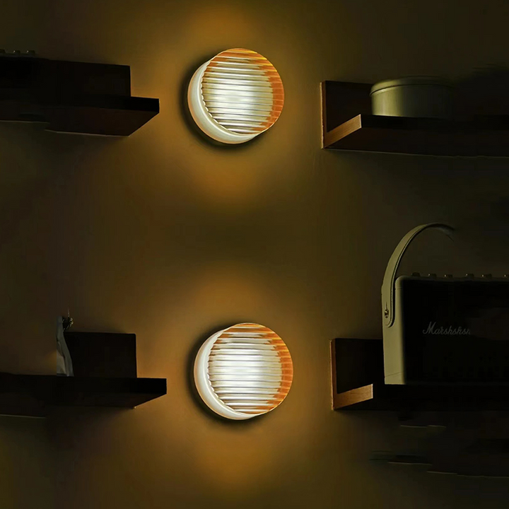 Moderne LED Vegglampe – Elegant Design for Stue og Soverom | Luvikno