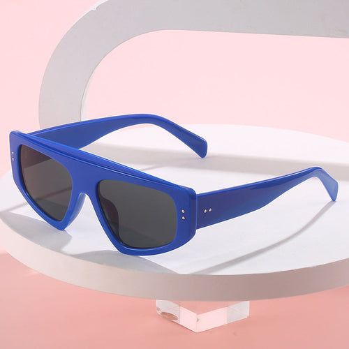 Dame overdimensjonerte solbriller i trendy dyreprint design Luvikno