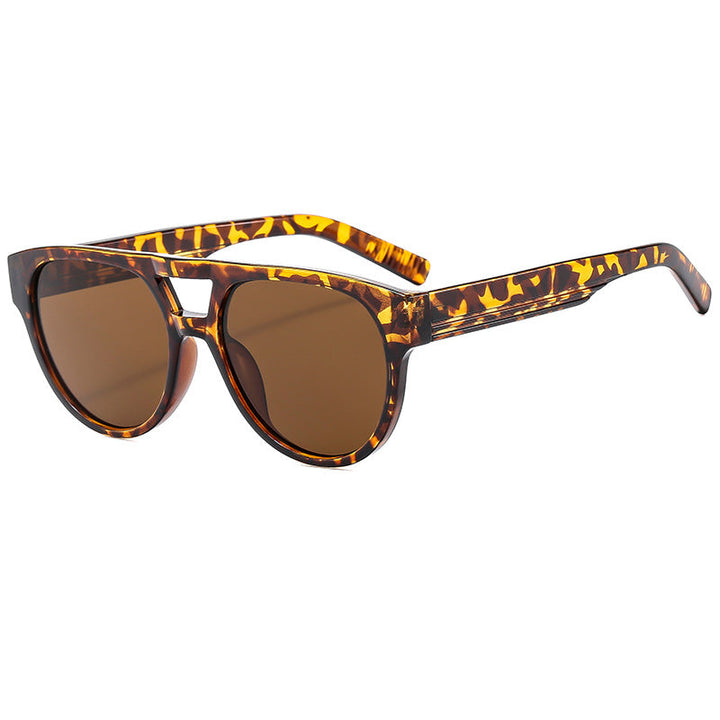 Dame cat-eye solbrille med elegant, robust ramme og UV-beskyttelse Luvikno