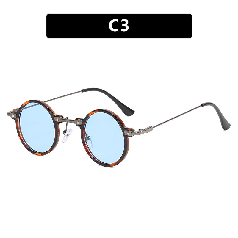 Damen moteriktig rund solbrille med stilig metallramme og polarisert glass Luvikno