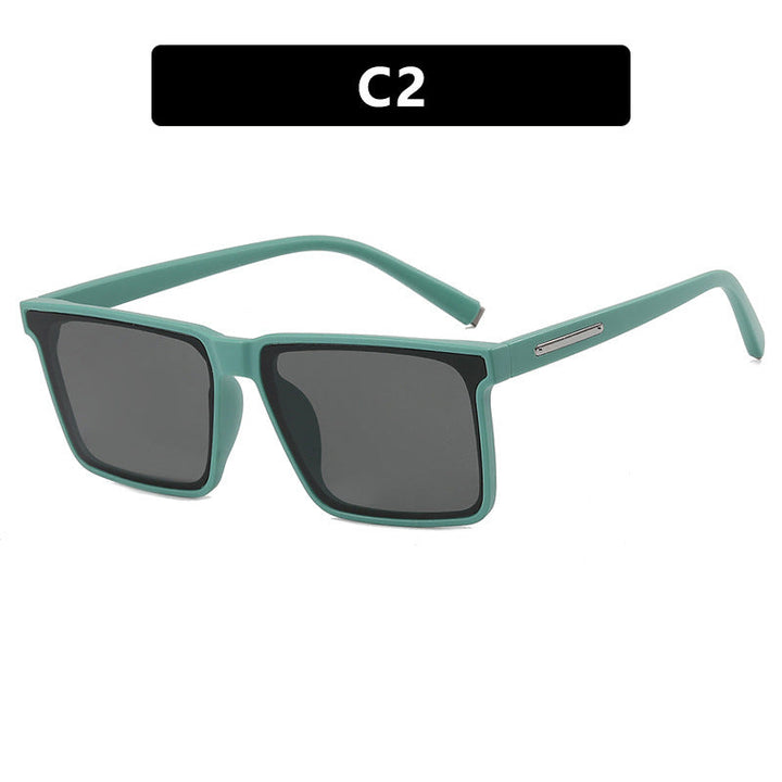 Dame kvadratisk solbrille i elegant, moderne design Luvikno