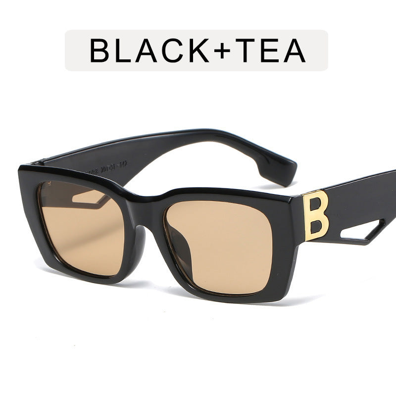 Dame moteriktig geometrisk solbrille med unike designelementer Luvikno