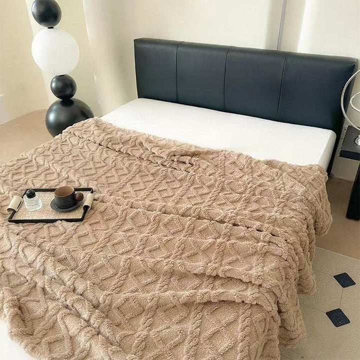 Damer Plysj Sengeteppe med strukturert design Luvikno