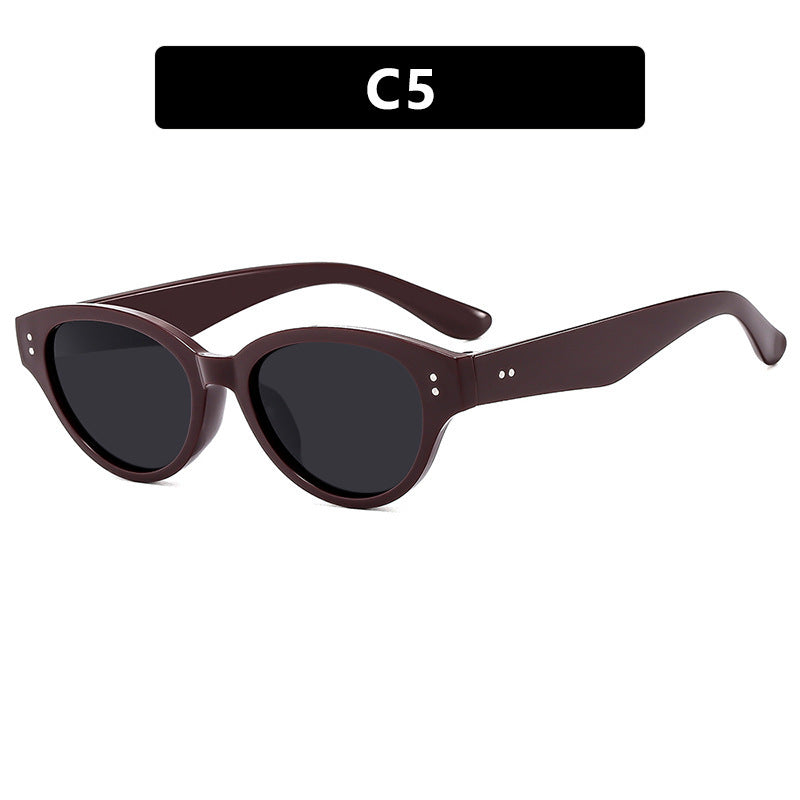 Dame Cat-Eye solbriller i elegant design med bred ramme Luvikno