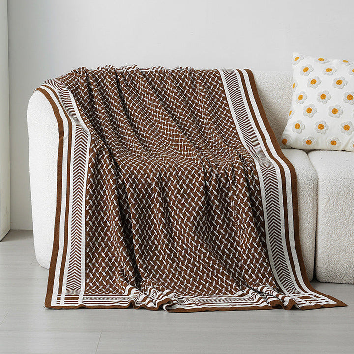 Kvinnelig Elegant Snuggle Blanket laget av Myk Strikk med Geometrisk Mønster Luvikno