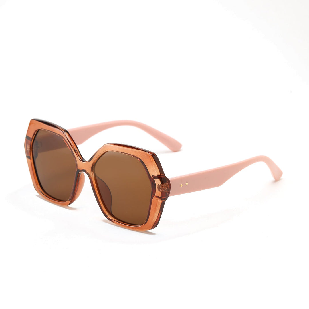 Dame geometrisk solbrille med iøynefallende design Luvikno