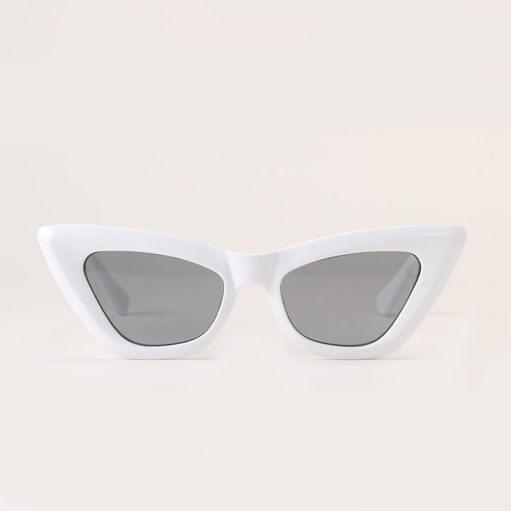 Dame Cat-Eye solbriller med moderne og elegant design Luvikno