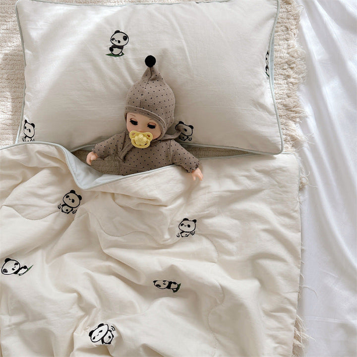 Unisex Cozy Teppe med Søtt Panda Design Luvikno