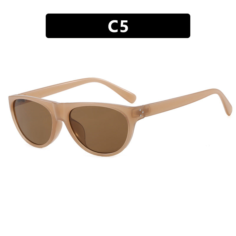 Dame moteriktig optisk brille med elegant kattøye-design Luvikno