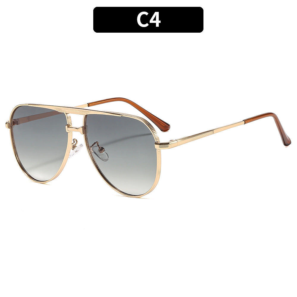 Dame modische Aviator-solbrille med elegant metallramme og UV400-beskyttelse Luvikno