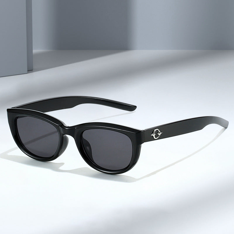 Damer Cat-Eye solbriller med robust ramme og UV-beskyttelse Luvikno