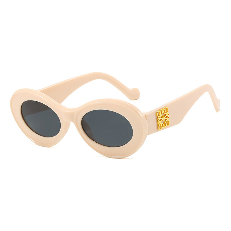Dame elegant buet solbrille Luvikno