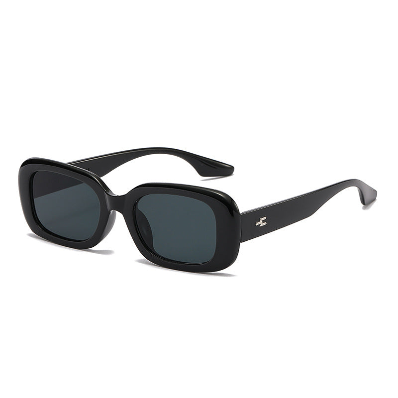 Dame moteriktig kvadratisk solbrille med bred ramme og UV-beskyttelse Luvikno