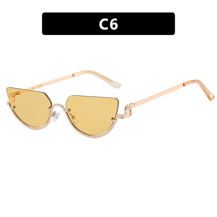 Dame Cat-Eye solbriller med gullfarget metallramme og UV-beskyttelse Luvikno