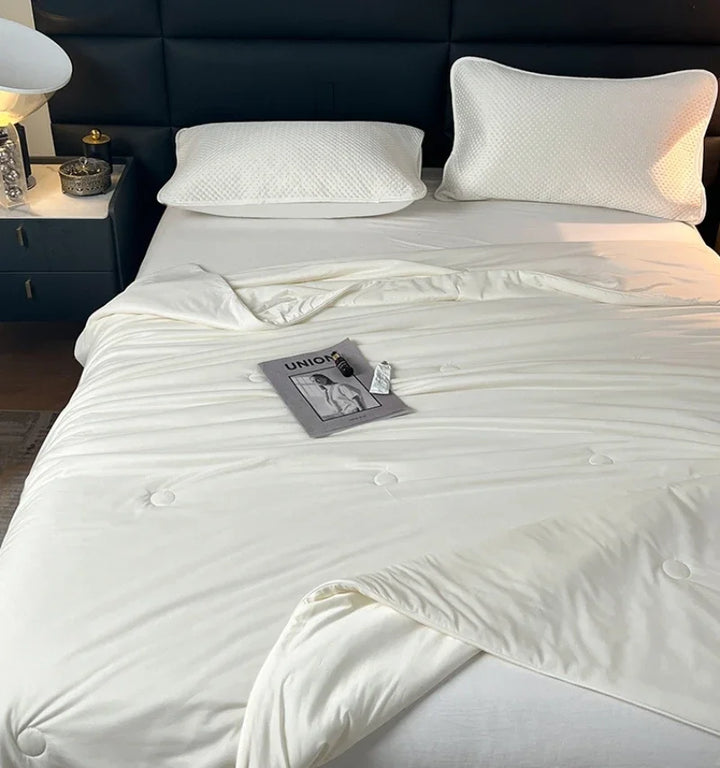 Air Condition Sommer Komforter — Ren Farge Is Silke Kjøleteppe, Lett & Glatt Twin/King Størrelse Quilt | Luvikno