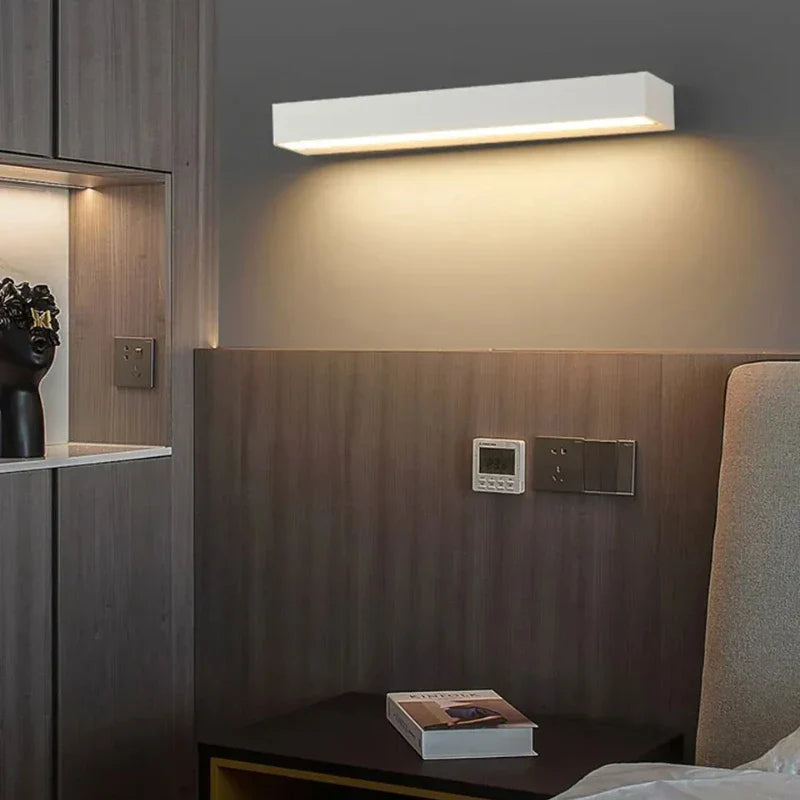Luvikno | Solcelle Vegglampe Solavella | 16 LED-lamper | Super Lys & Vanntett | For Hage, Balkong & Husvegg | Varm & Kald Hvit