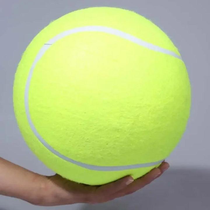 Ekstra stor tennisball for hunder Luvikno