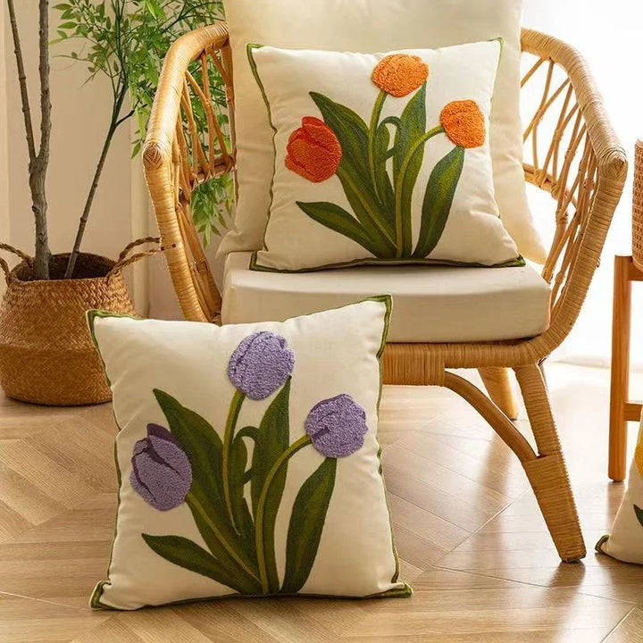 Brodert tulipanputeomslag | Luvikno
