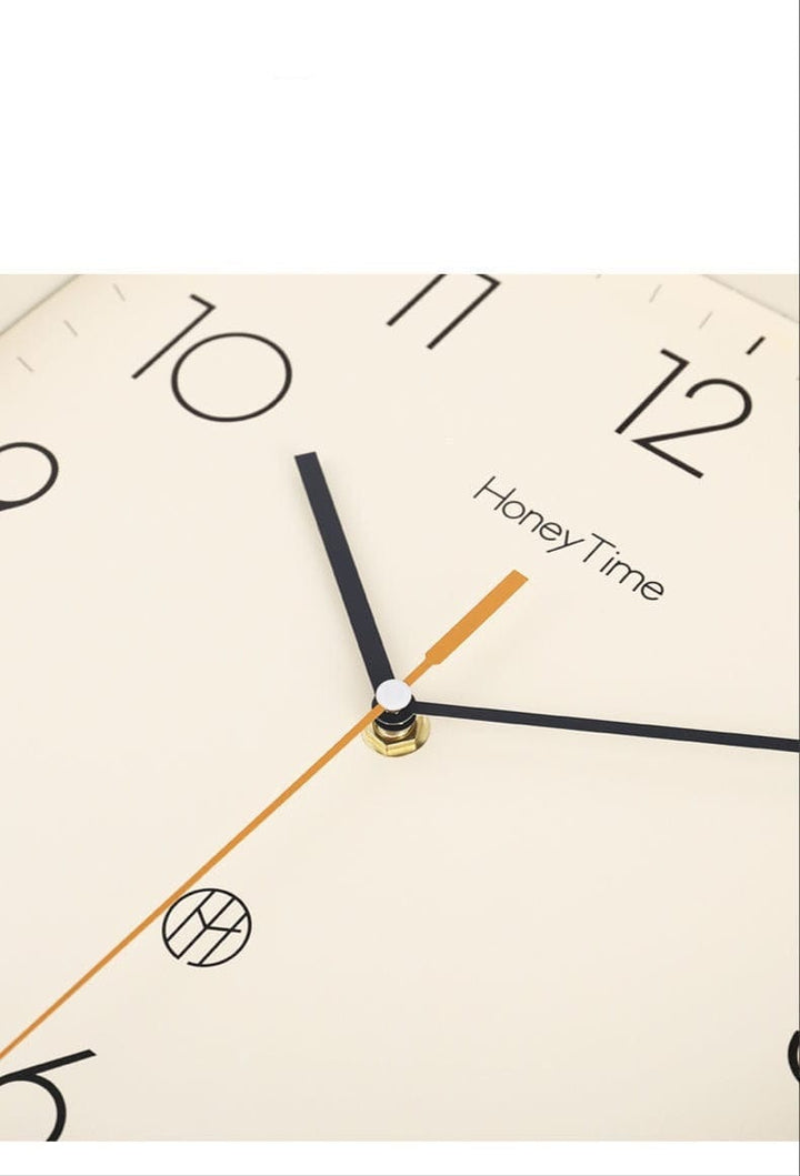 Ultra Silent Square Clock Luvikno