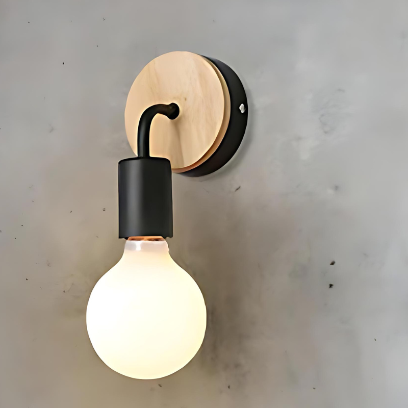LumiEra - Elegant vegglampe laget av jern og tre i nordisk stil | Luvikno