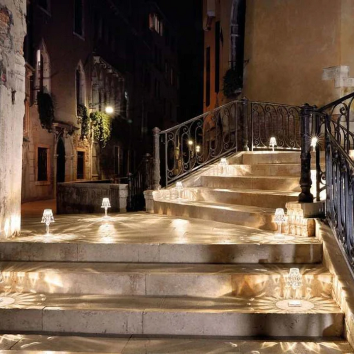 CrystalLuxe Bordlampe - Elegant Krystall Bordbelysning Luvikno