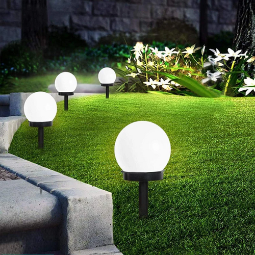 SunLuxe Orbs – Sett med 3 vanntette hage LED-lamper Luvikno