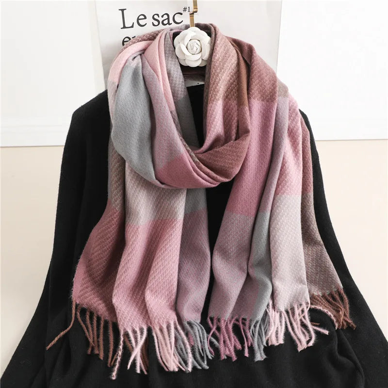 LuxeRuit Skjerf - Elegant Vintertilbehør for ethvert antrekk Luvikno