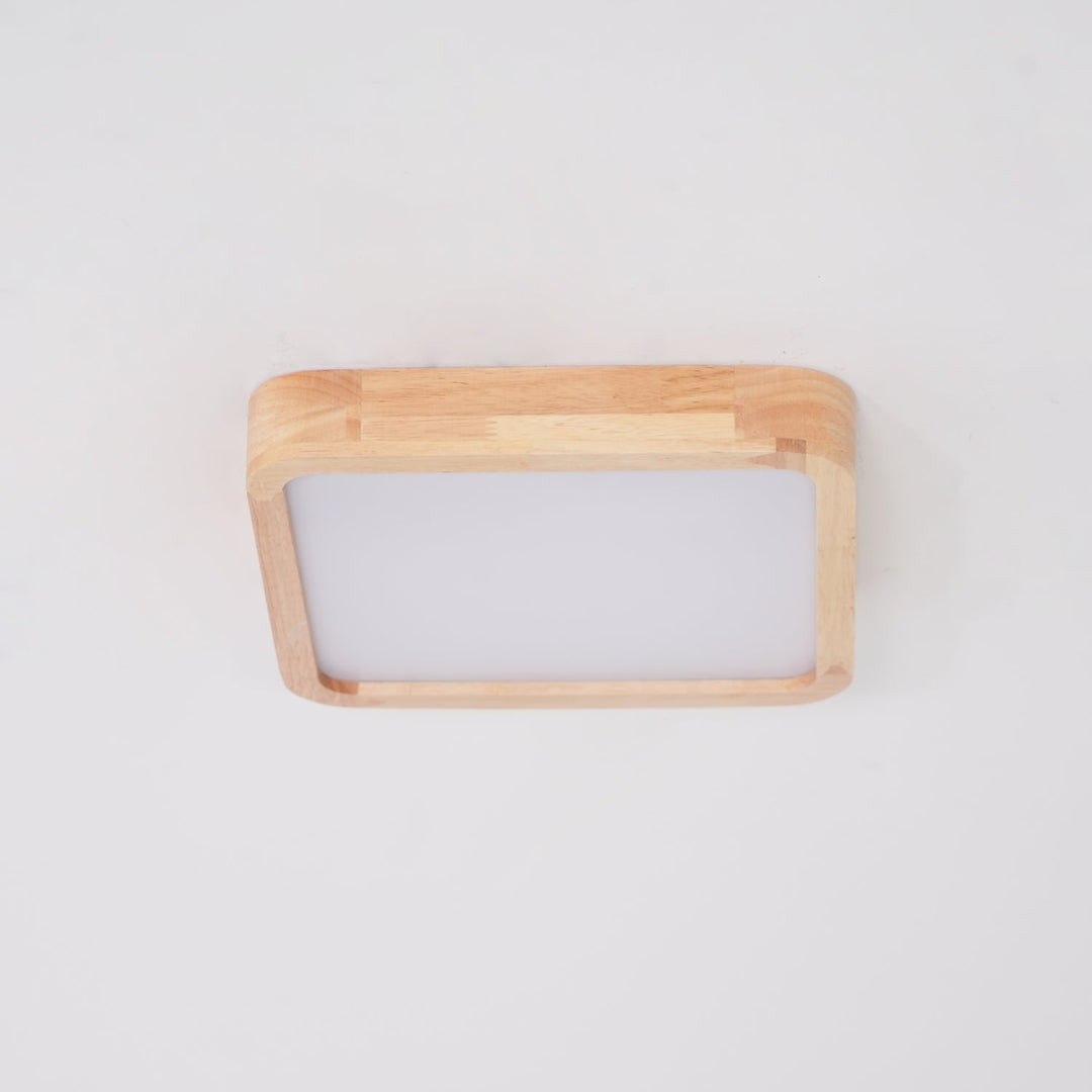 Treflat taklampe | Luvikno