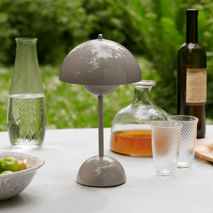 LunarGlow bordlampe - Dimbar LED-belysning for ethvert interiør Luvikno