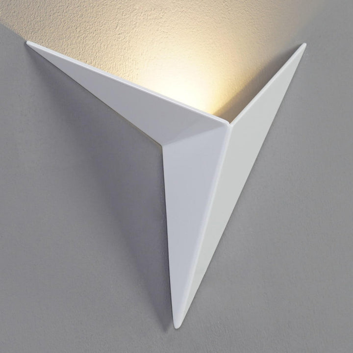 Moderne Triangulære Vegglampe - TrigoLux | Luvikno