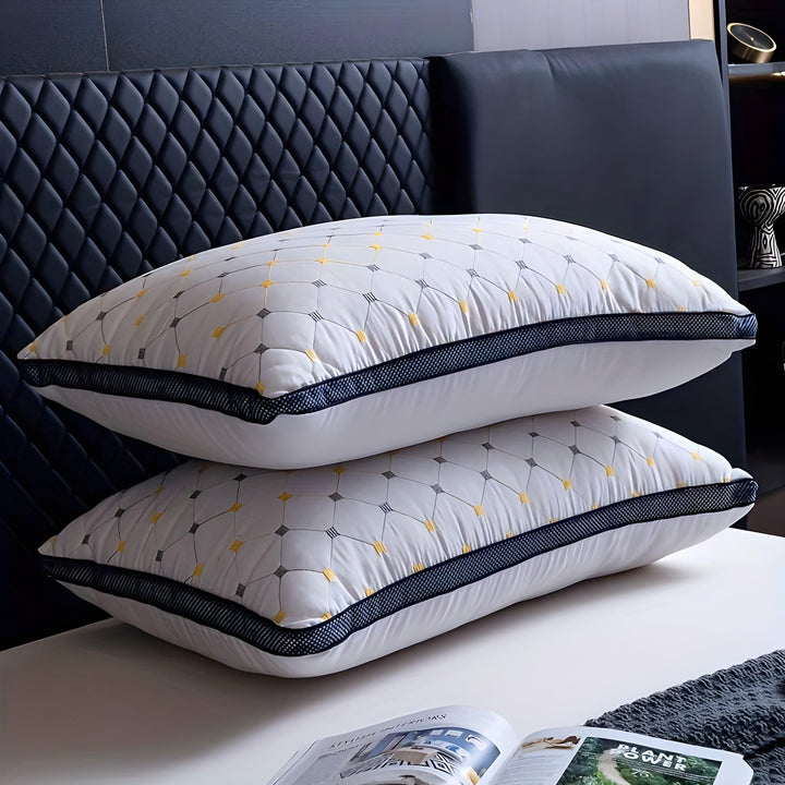 SkyDream Pute – Brodert Nakkestøttepute | Luvikno