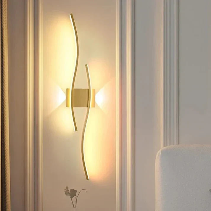Luvikno | Lumivora Wave LED Vegglampe | Moderne Bølge Design | Energisparende & Stilig | 60×15 cm | Varm, Blendingfri Lys