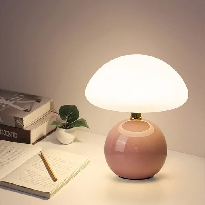 Keramisk Bordlampe med Mykt Varmt Lys Luvikno