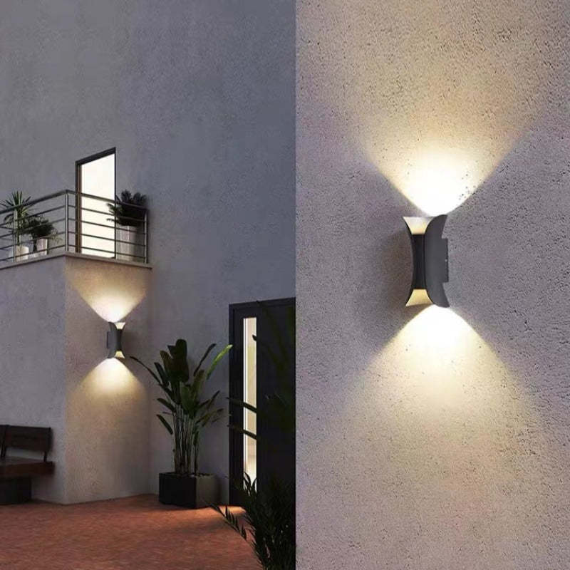 Stilig LED vegglampe for utendørs - Moderne og vanntett | Luvikno