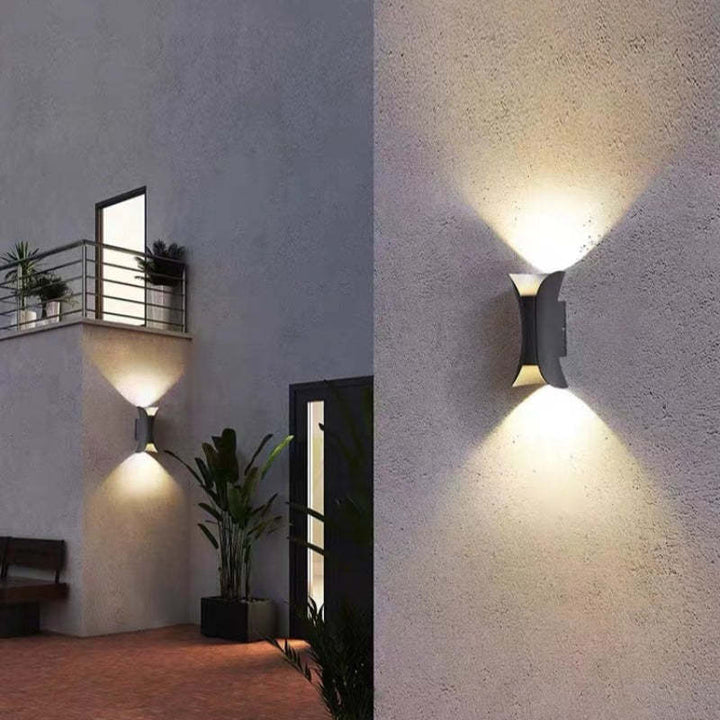 Stilig LED vegglampe for utendørs - Moderne og vanntett | Luvikno