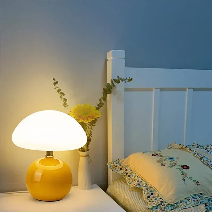 Luvikno | Krem Sopp Lampe - Fransk Vintage Lampe