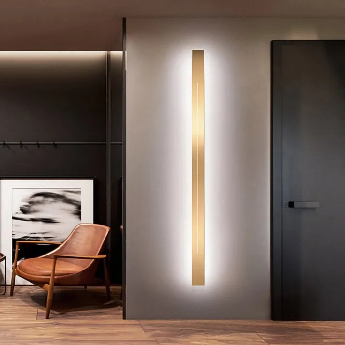 Luvikno | LED Vegglampe | Modern Vertikal Sort Innendørs Sconce