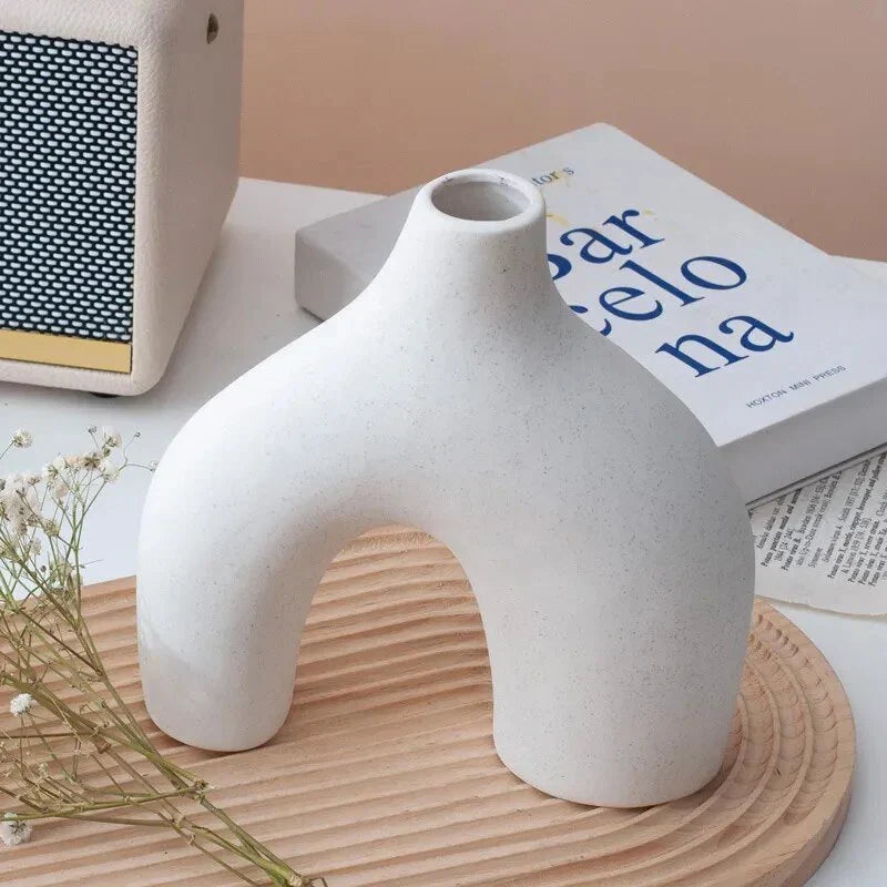 Uregelmessig Minimalistisk Keramikkvase Sett for Modern Dekor | Luvikno