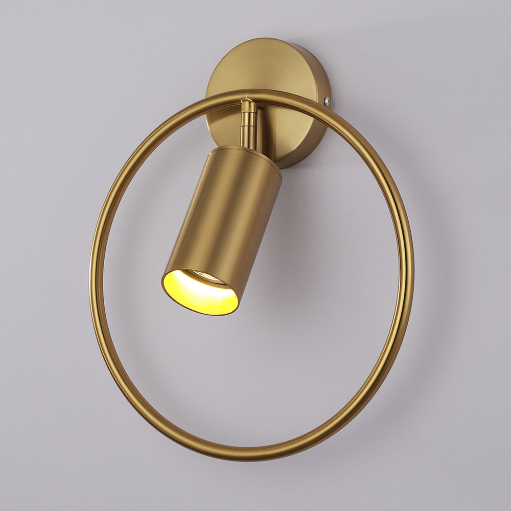 FlammeLuxe – Elegant Gull Vegglampe for Ambient Belysning Luvikno