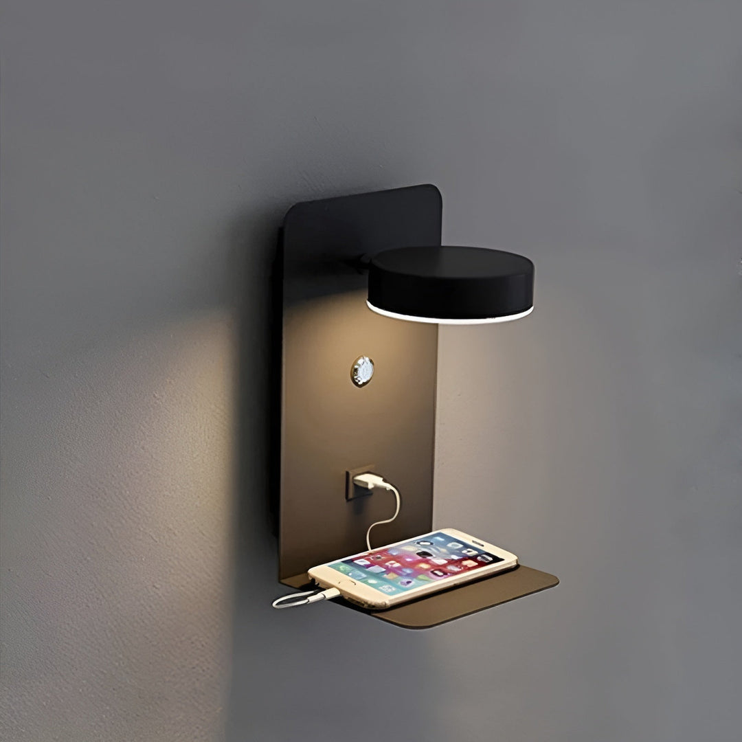 Luvikno | ChargeBright Luxe LED Vegglampe med USB-ladeport - Moderne svart-hvitt design