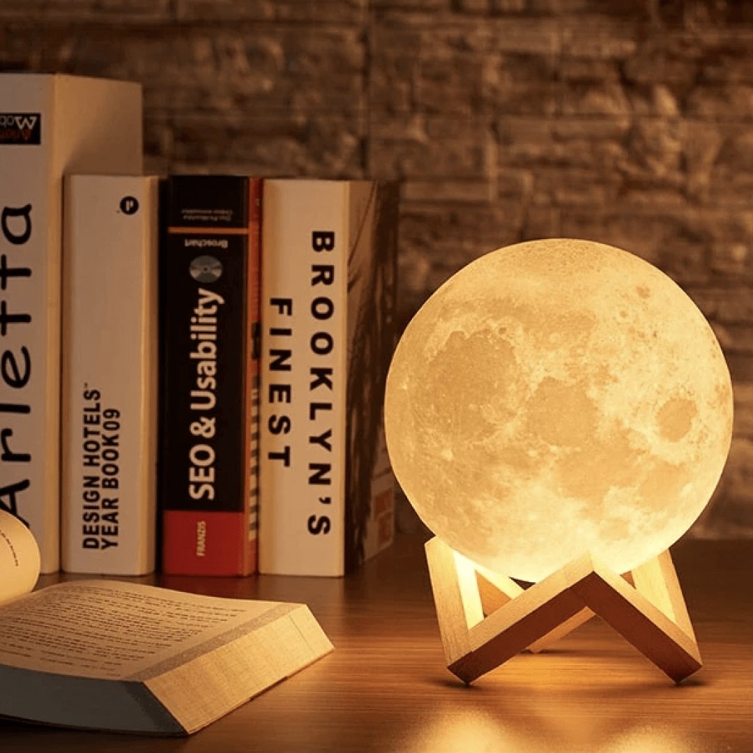 Luvikno | Moon lampe - Lunar - Oppladbar - Berøringskontroll