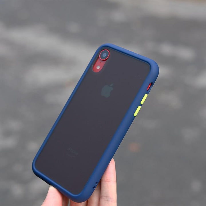 Armor - Anti-Knock Matt iPhone-deksel | Luvikno