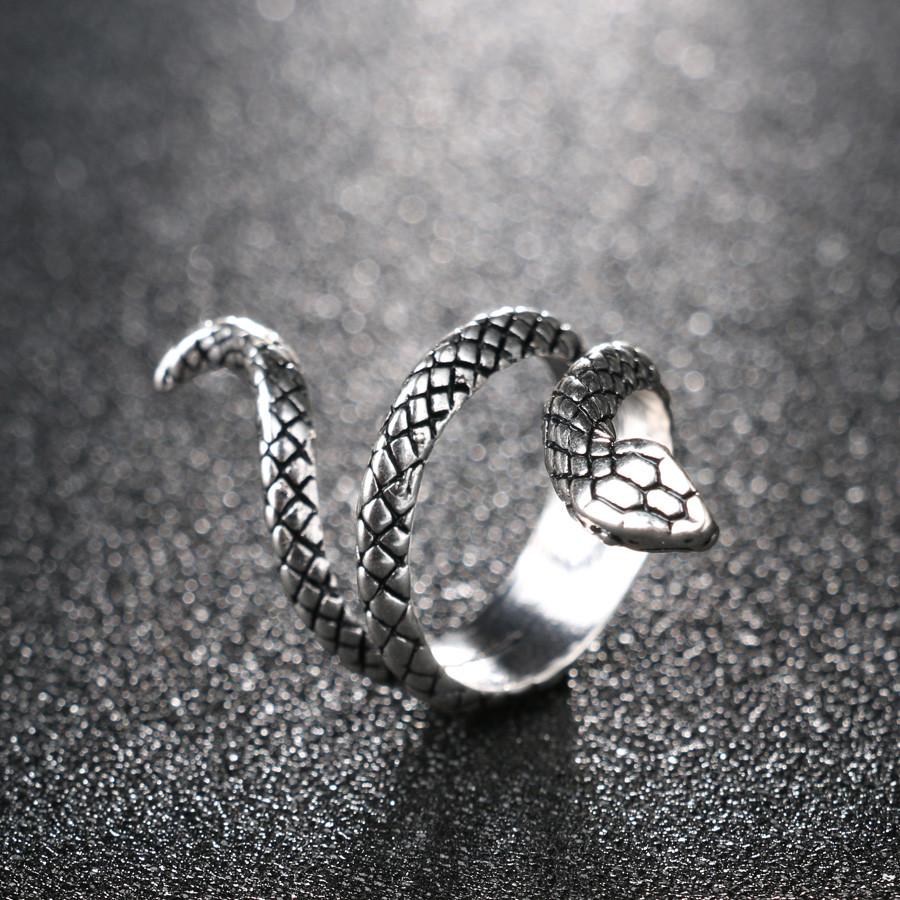 Covet - Serpentine Ring | Luvikno