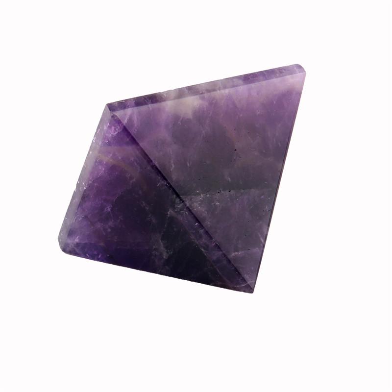 Pyramid Chakra Healing Reiki Krystall | Luvikno
