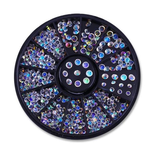 Rhinestone Nail Art Perler | Luvikno