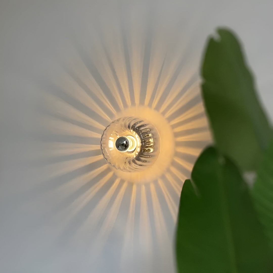 Luvikno | ScandiElegance Vegglampe – Moderne Glassbelysning med Bauhaus-sjarm